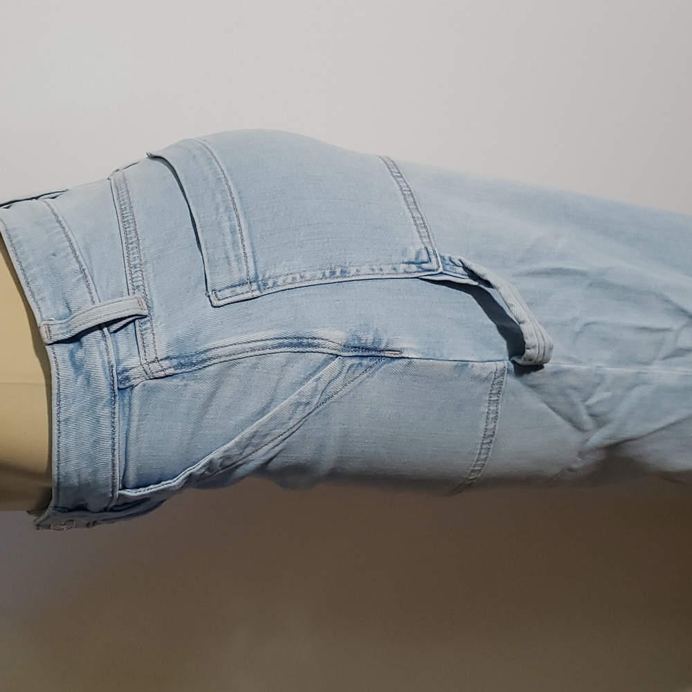 American Eagle Outfitters Light Blue Flare Jeans - Picture 7 of 16
